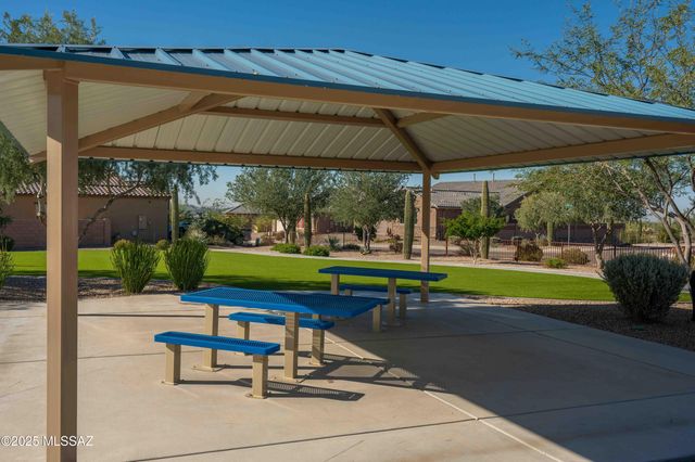 10843 N Cactus Point Drive, Tucson, AZ 85742