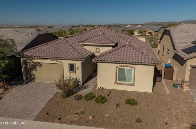 10843 N Cactus Point Drive, Tucson, AZ 85742