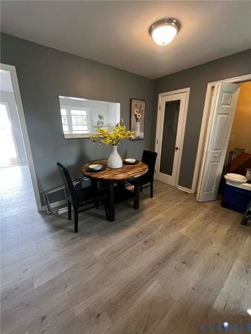 512 Magnolia Farms Dr, Petersburg, VA 23803