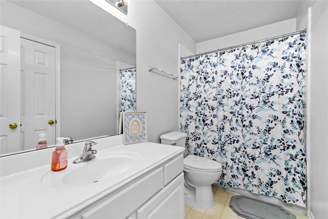 6722 Haider Avenue, Baytown, TX 77521