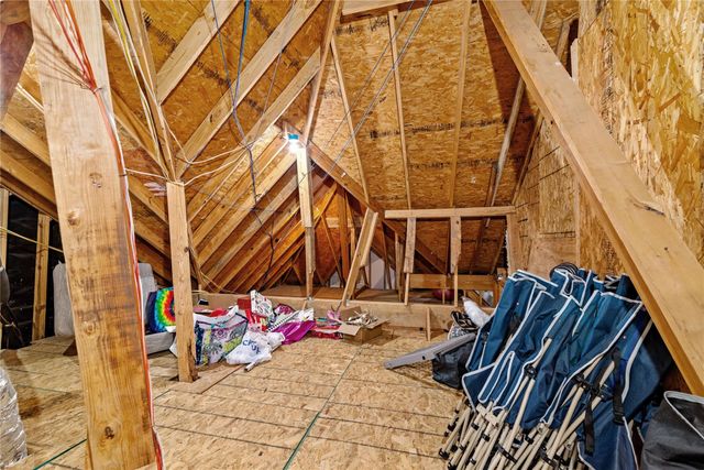 6722 Haider Avenue, Baytown, TX 77521