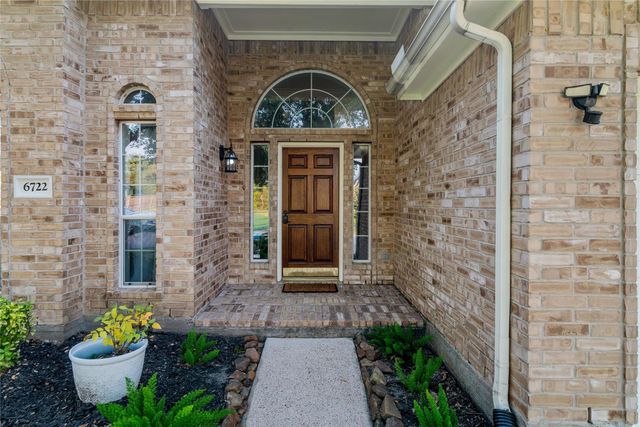 6722 Haider Avenue, Baytown, TX 77521