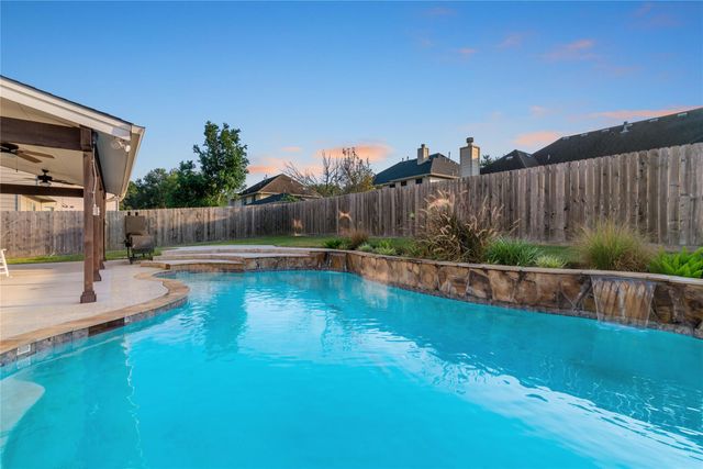 6722 Haider Avenue, Baytown, TX 77521