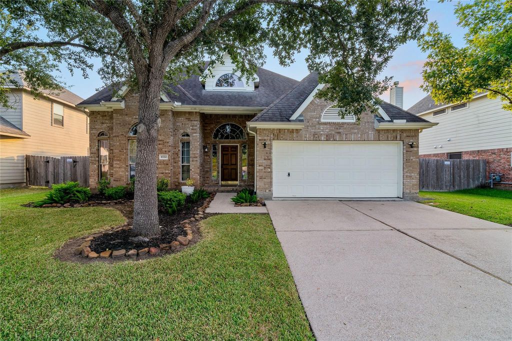 6722 Haider Avenue, Baytown, TX 77521