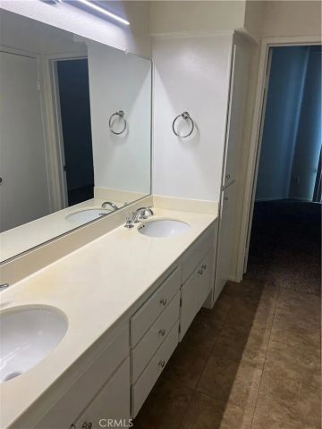 24151 Del Monte, Valencia, CA 91355