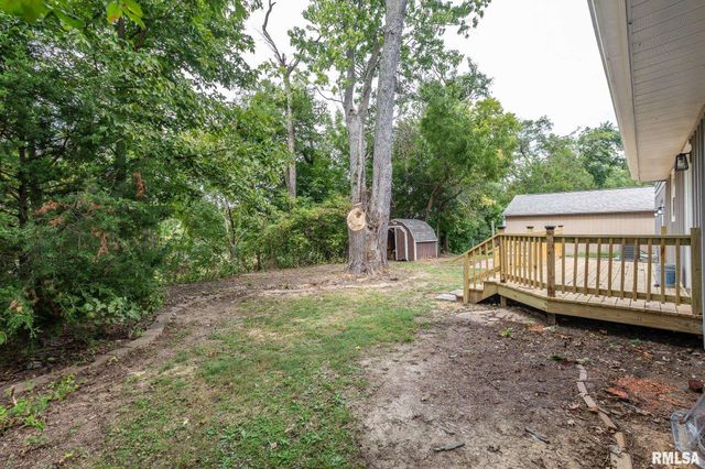1013 S SCHMIDT Avenue, Peoria, IL 61607