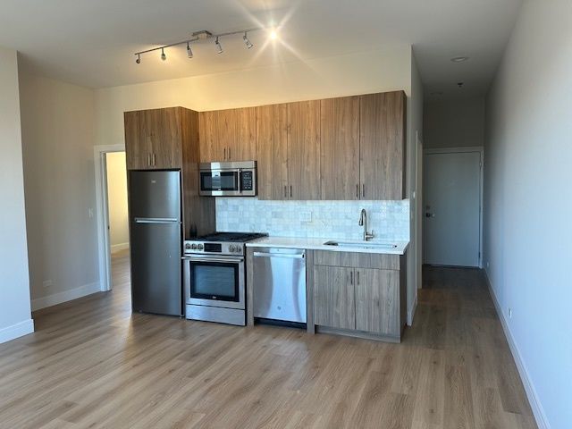 4010 N Lincoln Avenue 506, Chicago, IL 60618