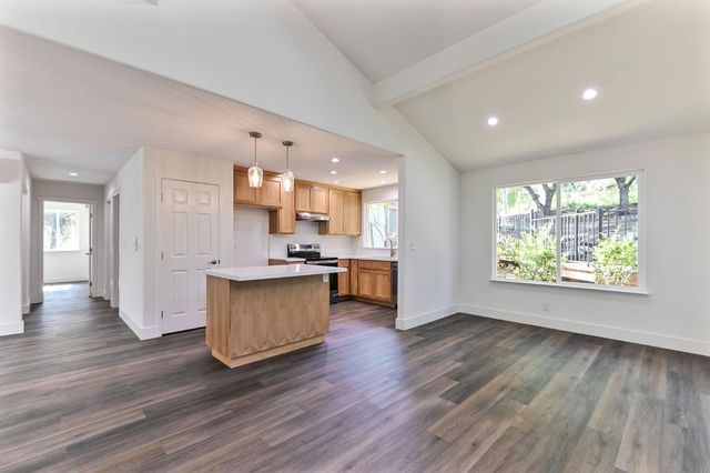 830 Sheep Ranch Rd, Murphys, CA 95247