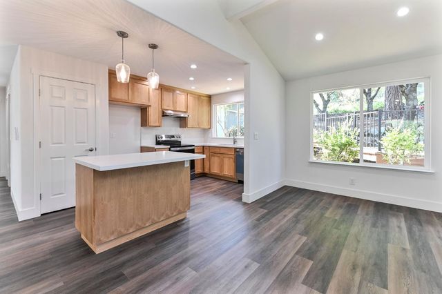 830 Sheep Ranch Rd, Murphys, CA 95247