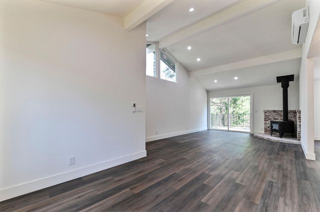 830 Sheep Ranch Rd, Murphys, CA 95247