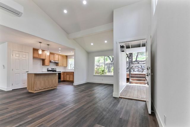 830 Sheep Ranch Rd, Murphys, CA 95247