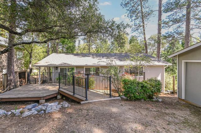 830 Sheep Ranch Rd, Murphys, CA 95247