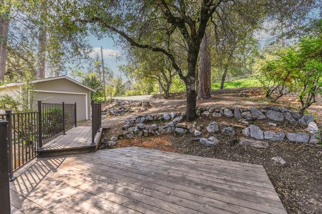 830 Sheep Ranch Rd, Murphys, CA 95247