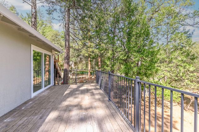 830 Sheep Ranch Rd, Murphys, CA 95247