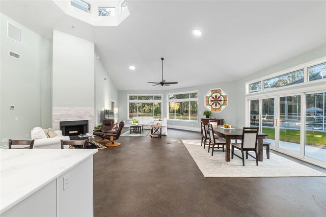 6012 NW 168TH STREET, Alachua, FL 32615