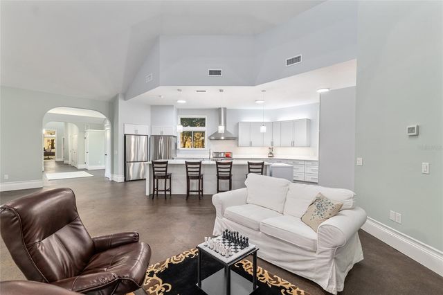 6012 NW 168TH STREET, Alachua, FL 32615