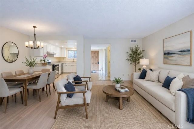 1008 Las Lomas Unit C, La Habra, CA 90631