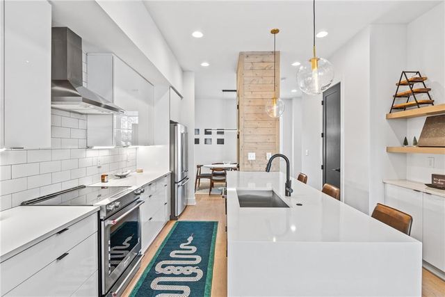 2424 Memorial Drive SE 4, Atlanta, GA 30317