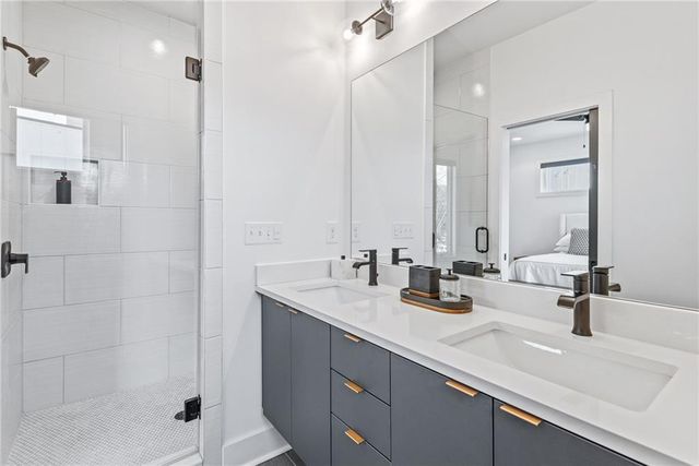 2424 Memorial Drive SE 4, Atlanta, GA 30317