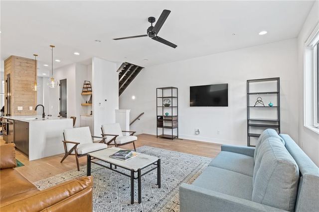 2424 Memorial Drive SE 4, Atlanta, GA 30317