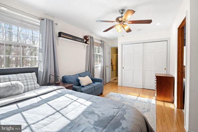 113 WHITE OAK RD, Cherry Hill, NJ 08034