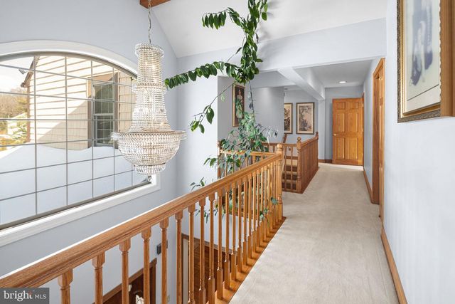 113 WHITE OAK RD, Cherry Hill, NJ 08034