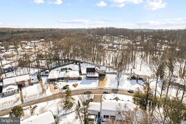 113 WHITE OAK RD, Cherry Hill, NJ 08034