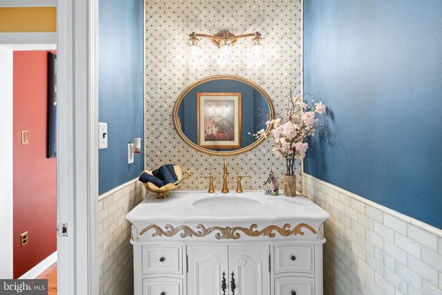 113 WHITE OAK RD, Cherry Hill, NJ 08034