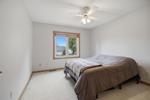 2900 6th Avenue SW, Austin, MN 55912