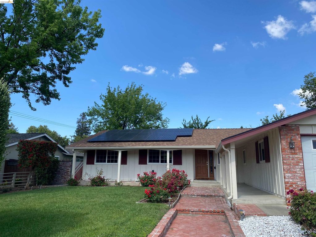 442 Candleberry Rd., Walnut Creek, CA 94598