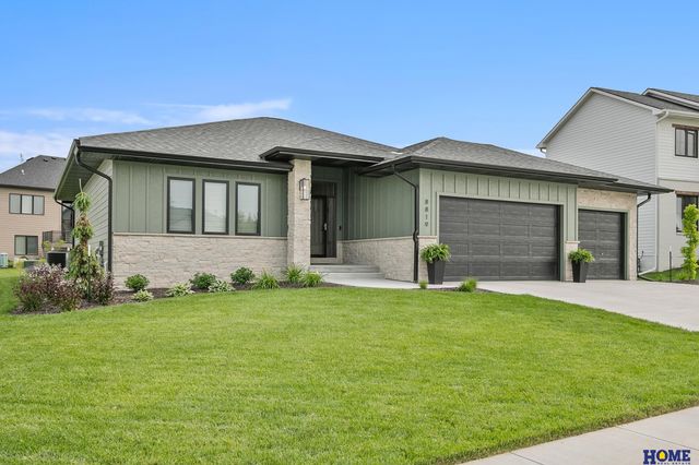 8819 Appaloosa Lane, Lincoln, NE 68520