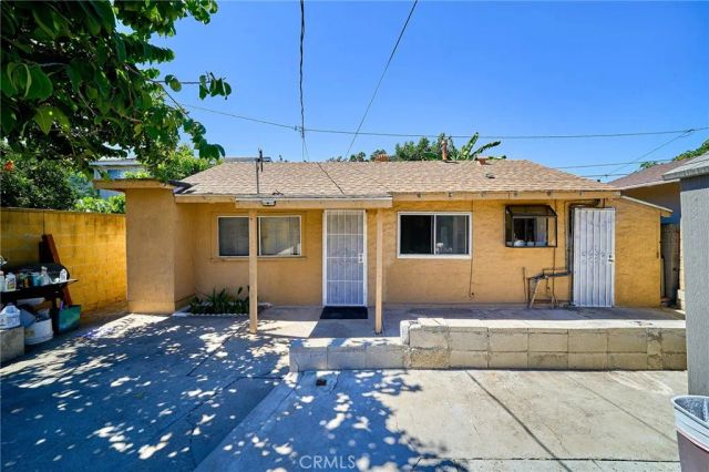 1845 Dawson, Signal Hill, CA 90755