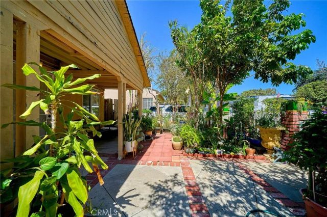 1845 Dawson, Signal Hill, CA 90755