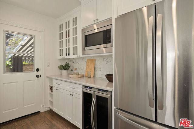 11829 Pacific Avenue, Los Angeles, CA 90066