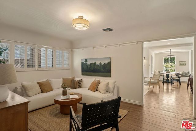 11829 Pacific Avenue, Los Angeles, CA 90066