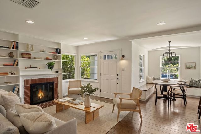 11829 Pacific Avenue, Los Angeles, CA 90066