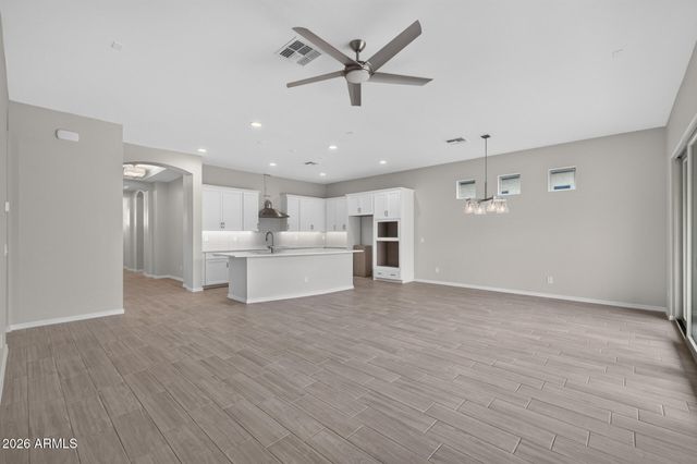 4267 E JESSE Street, Gilbert, AZ 85295