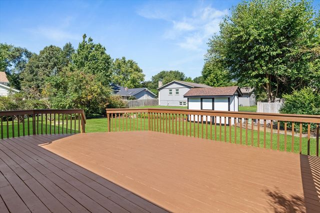 229 Terrance Drive, Naperville, IL 60565