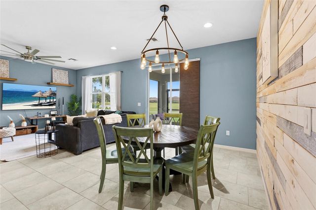 7832 BIRDIE BEND WAY, Sarasota, FL 34241