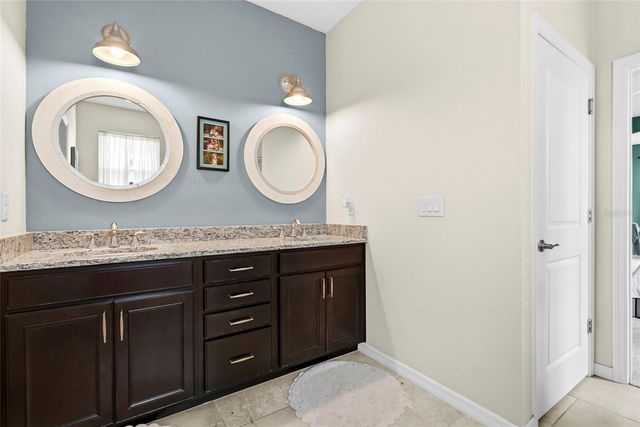 7832 BIRDIE BEND WAY, Sarasota, FL 34241