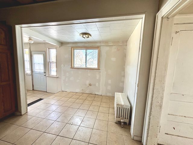 352 N Broadview Avenue, Lombard, IL 60148