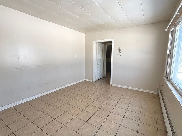 352 N Broadview Avenue, Lombard, IL 60148