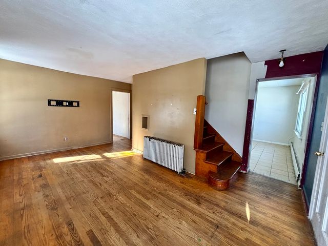 352 N Broadview Avenue, Lombard, IL 60148