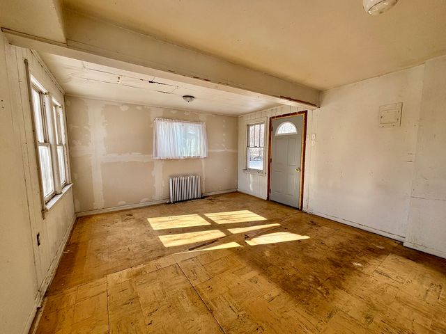 352 N Broadview Avenue, Lombard, IL 60148