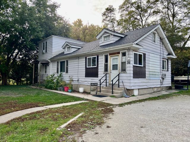 352 N Broadview Avenue, Lombard, IL 60148