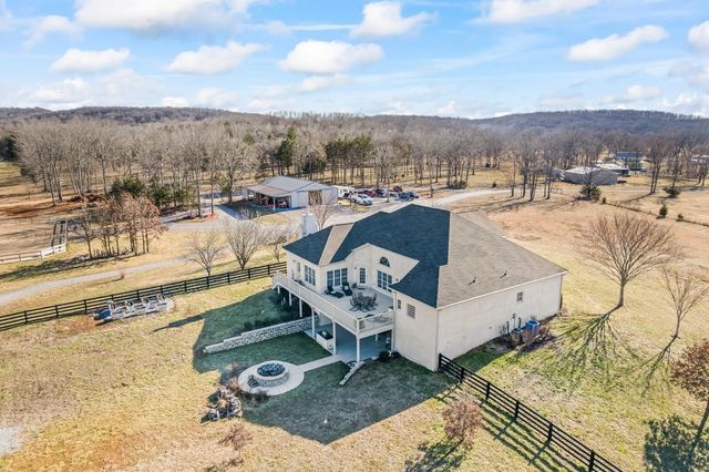 351 Barlow Ln, Lascassas, TN 37085