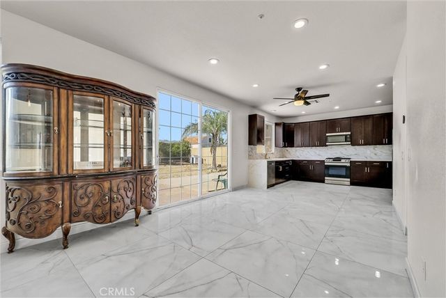 15708 Athena, Fontana, CA 92336