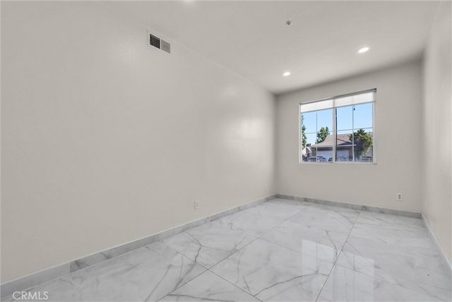 15708 Athena, Fontana, CA 92336