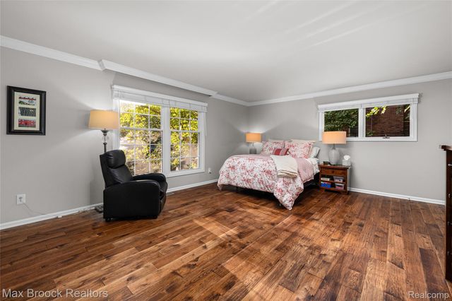 229 Barden Road, Bloomfield Hills, MI 48304