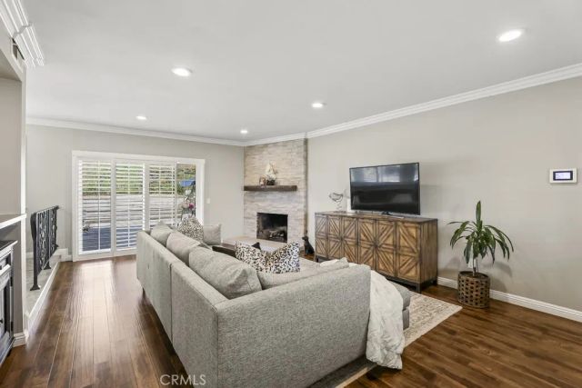 785 W Dalton, Upland, CA 91784